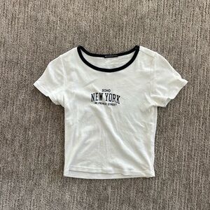 Brandy Melville New York Baby Tee